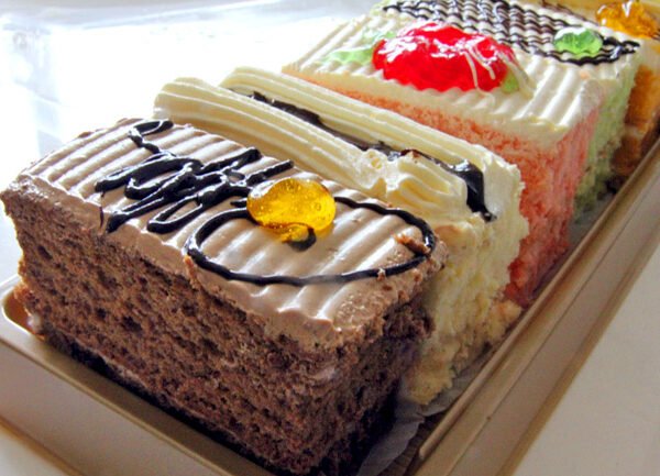 Best cake in Singapore traditions