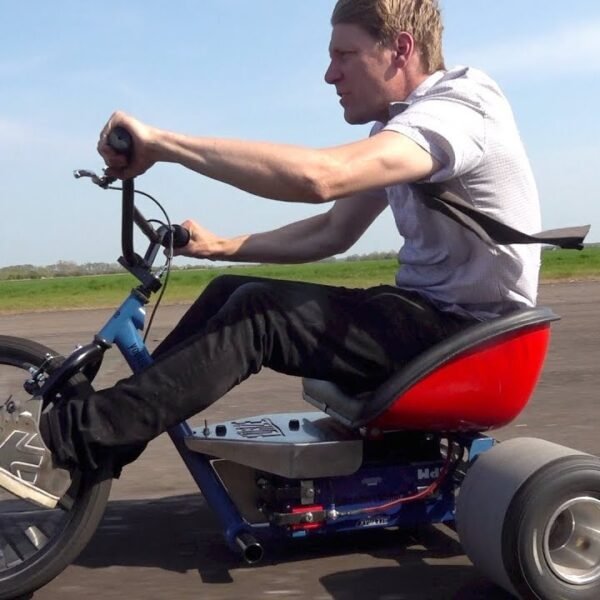 Electric drifting scooters