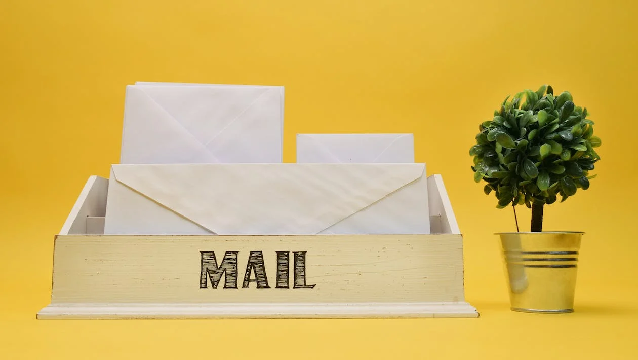 6 Reasons Why Direct Mail Isn’t Dead!