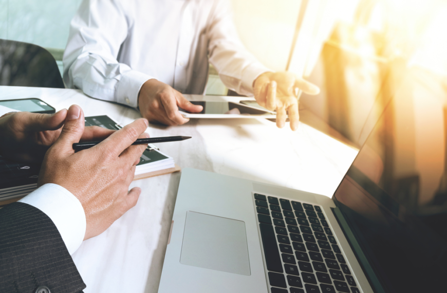 Can a Car Accident Lawyer Help You Get a Bigger Settlement?