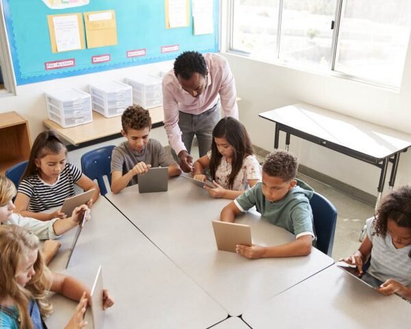 Revolutionizing the Classroom: How AI is Transforming Academia