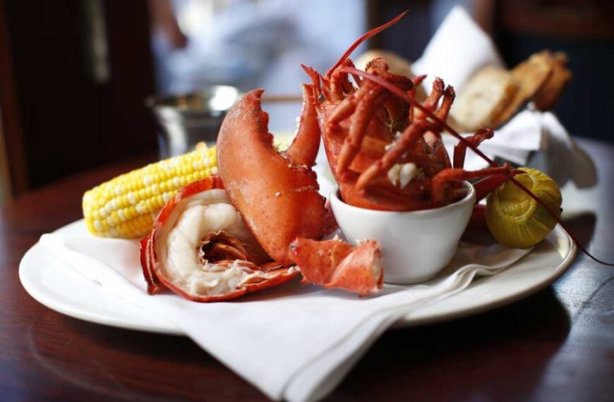 Why You Eat Seafood From Restaurant Boston