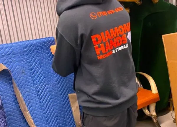 Best Packing And Unpacking Service From Diamond Hands Moving And Storage