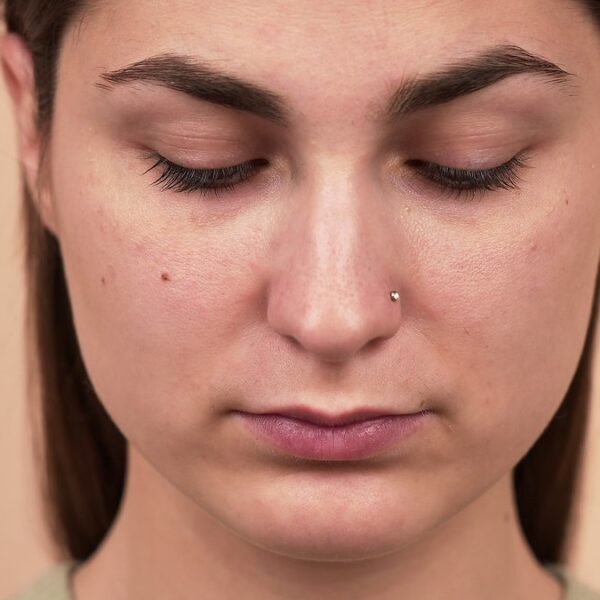 8 Tips for Longer and Fuller Lashes