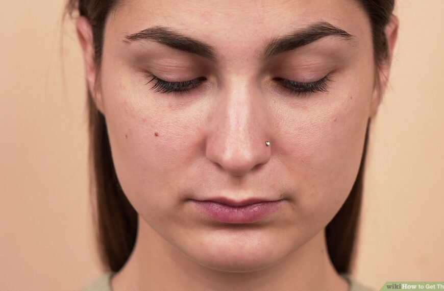 8 Tips for Longer and Fuller Lashes