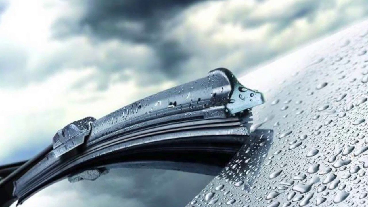 Why It’s Important To Replace Wiper Blades