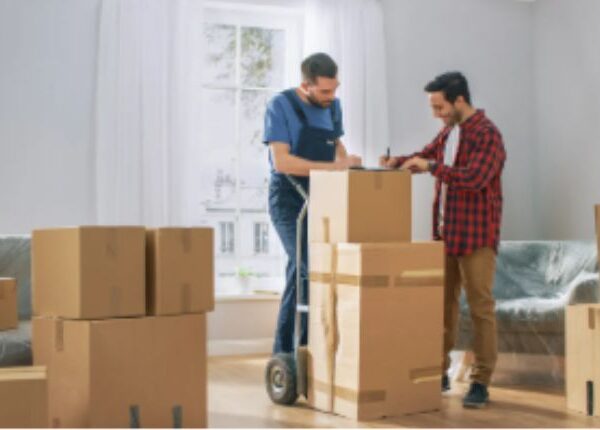 Coordinating with Movers: How to Communicate and Work Efficiently with Your Moving Team – Safe Ship Moving Services