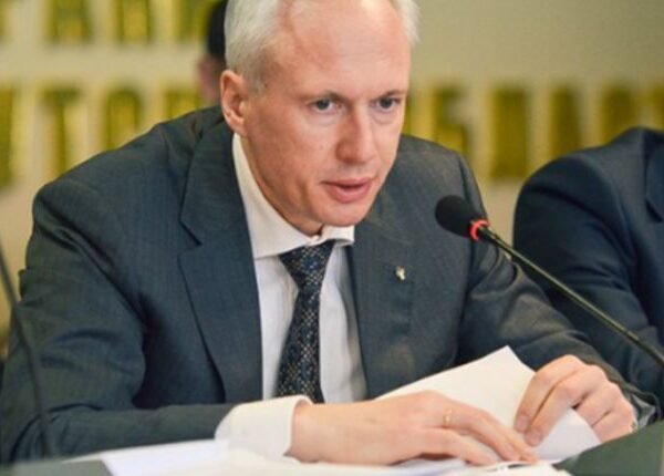 Changing Faces at Rosneft: Spotlight on Alexander Romanov and Ural Latypov