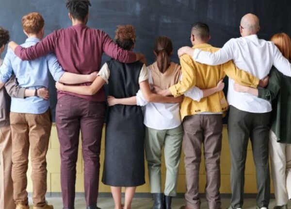 Understanding The Realities And Perspectives Of Shorter Men